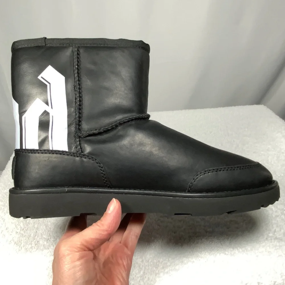 NWT - UGG Men's 3.1 Phillip Lim Classic Mini - SIZE 8